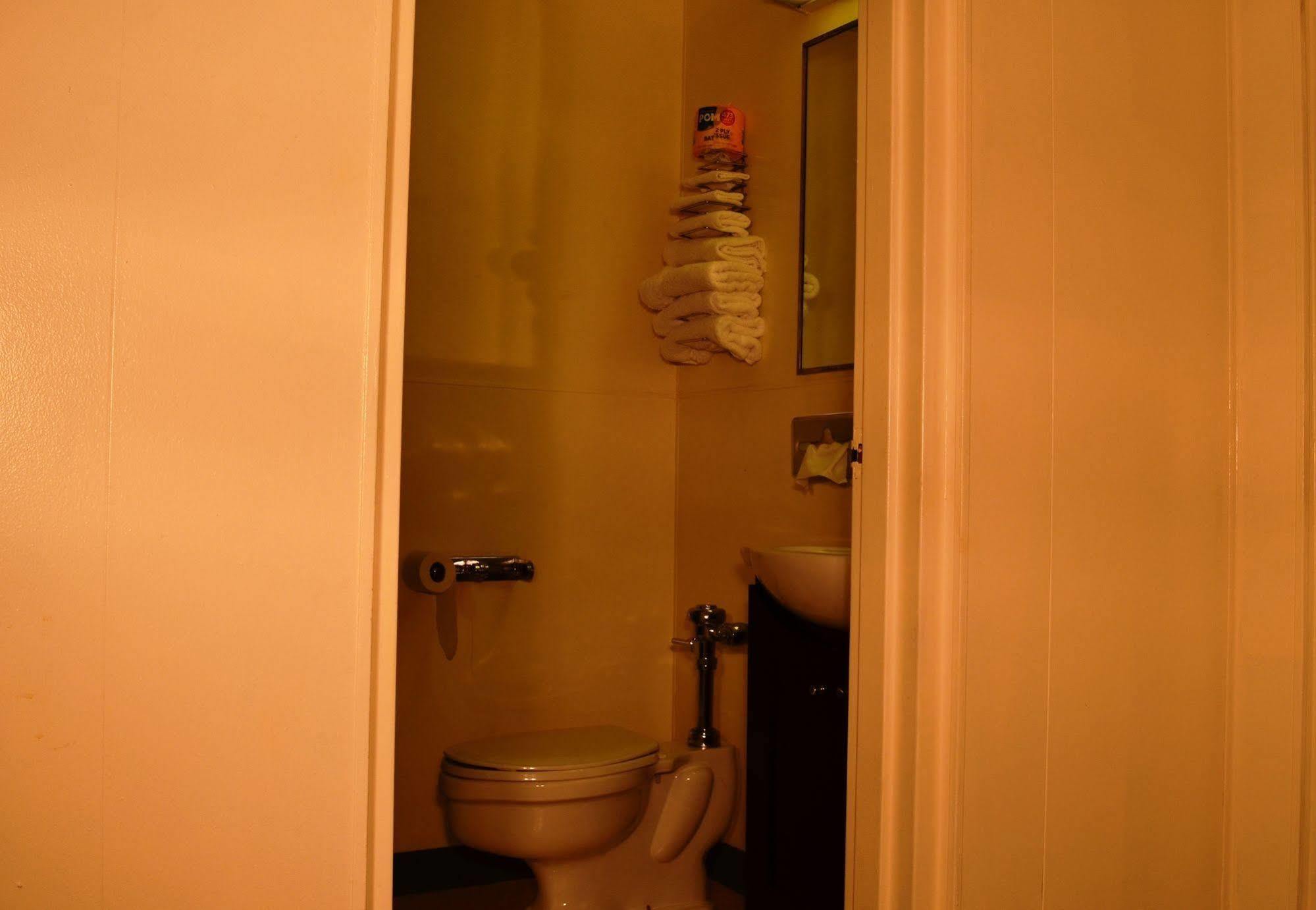 Economy Inn Bluefield Esterno foto